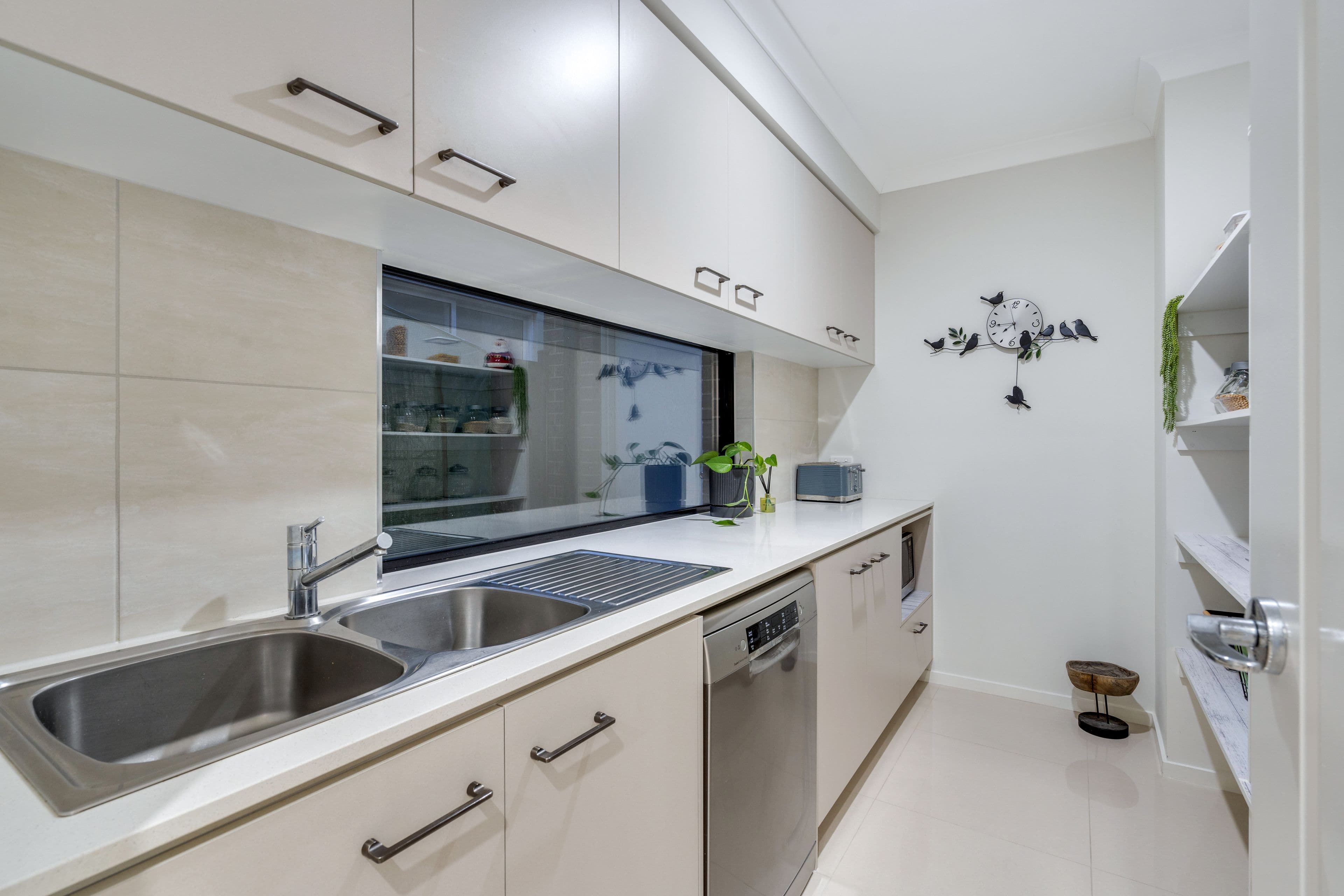 23 Coronado Avenue, Craigieburn VIC 3064, Craigieburn - Thumbnail 6