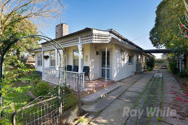 11 Austin Street, FERNTREE GULLY VIC 3156, Ferntree Gully - Image 1