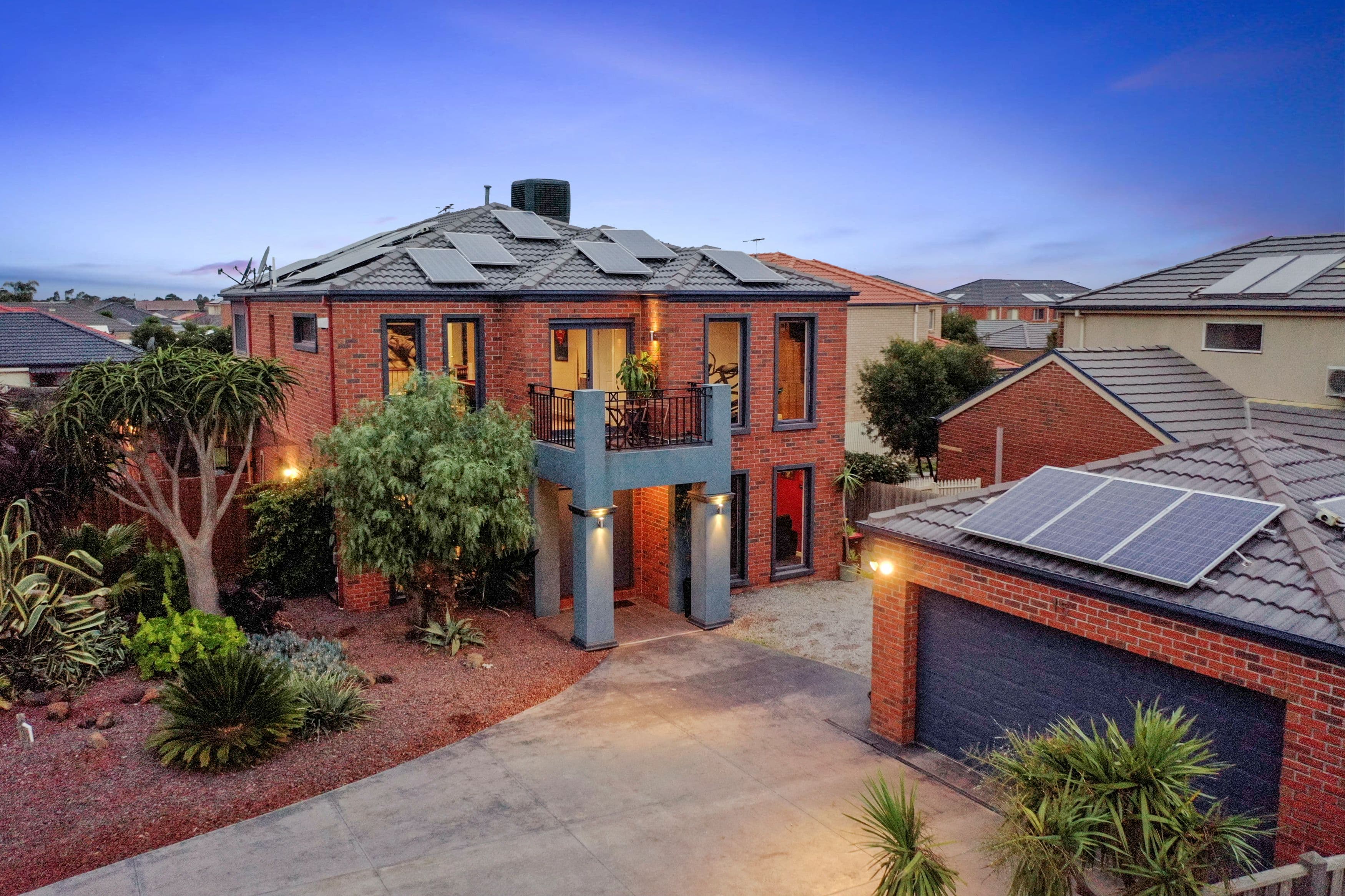 15 Illawarra Circuit, Taylors Hill VIC 3037, Taylors Hill - Thumbnail 3