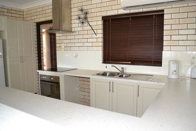 1 Corbett Street, YEPPOON QLD 4703, Yeppoon - Thumbnail 7