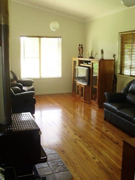 4 Candelo Close, KINGAROY QLD 4610, Kingaroy - Thumbnail 2