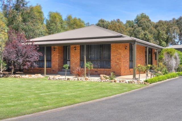 17 Brown Street, ALLANSFORD VIC 3277, Allansford - Image 1