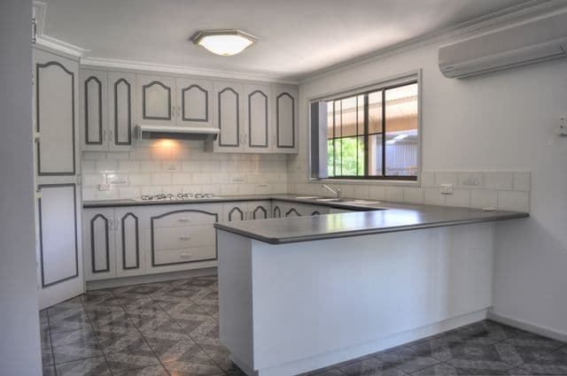 17 Brown Street, ALLANSFORD VIC 3277, Allansford - Thumbnail 2