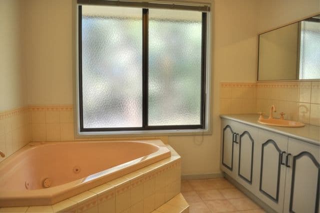 17 Brown Street, ALLANSFORD VIC 3277, Allansford - Thumbnail 4