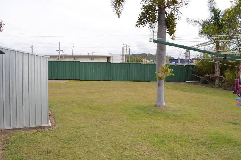 33 O'Connell Street, BARNEY POINT QLD 4680, Barney Point - Thumbnail 4