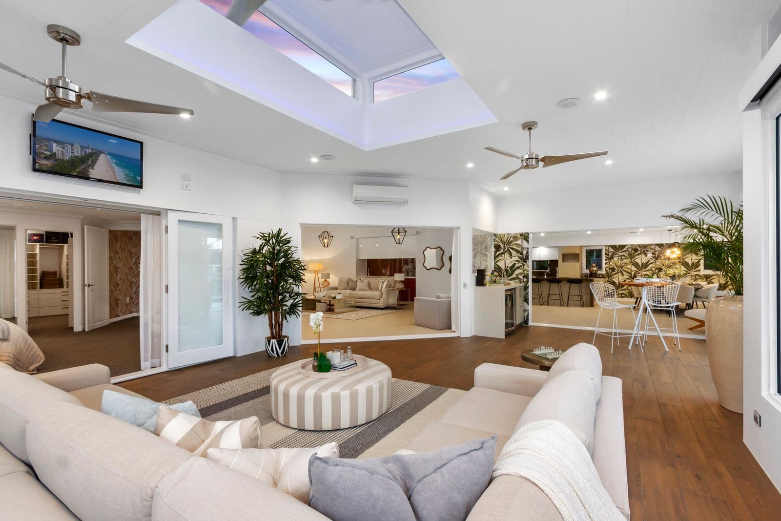 4 Girua Avenue, Runaway Bay QLD 4216, Runaway Bay - Thumbnail 7