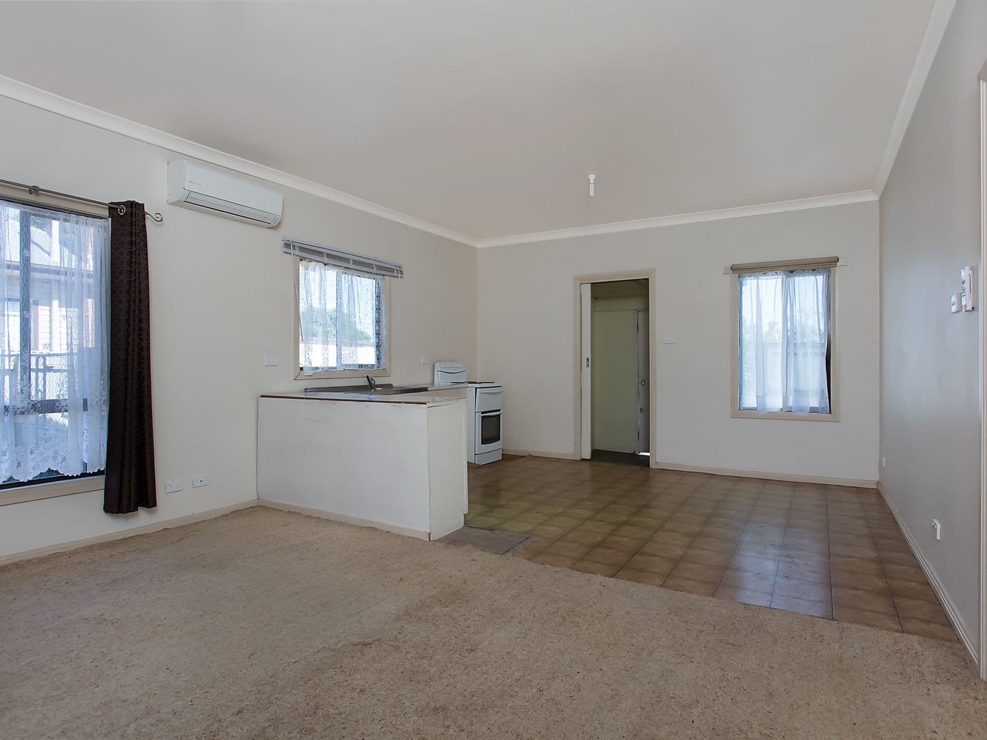16 Russell Street, Camperdown VIC 3260, Camperdown - Thumbnail 2
