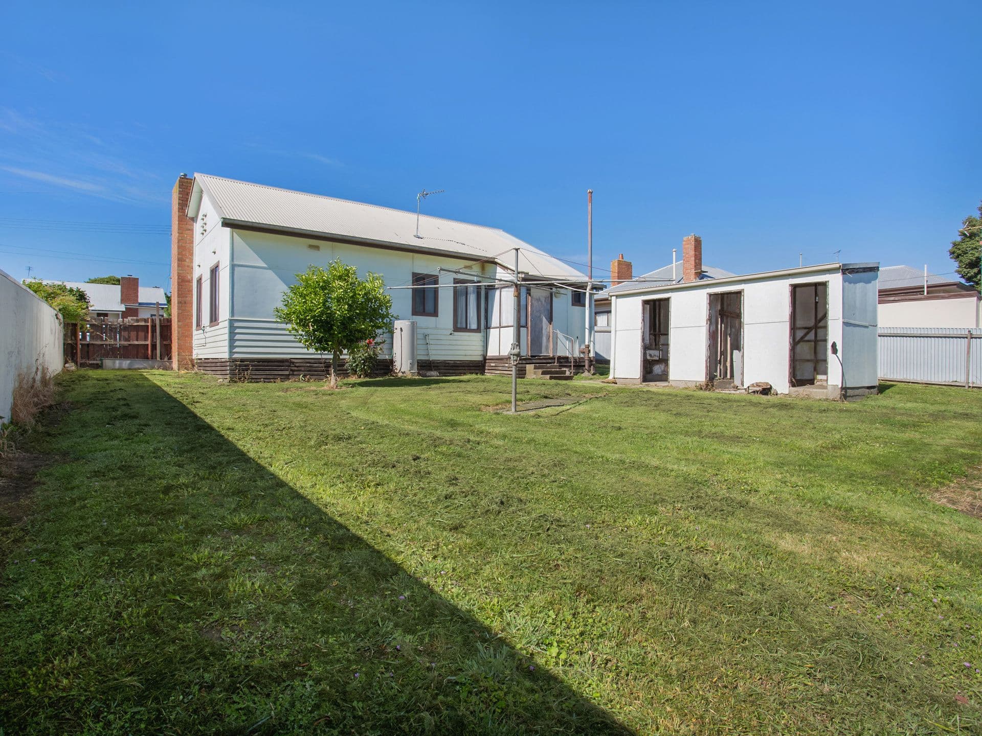 16 Russell Street, Camperdown VIC 3260, Camperdown - Thumbnail 7
