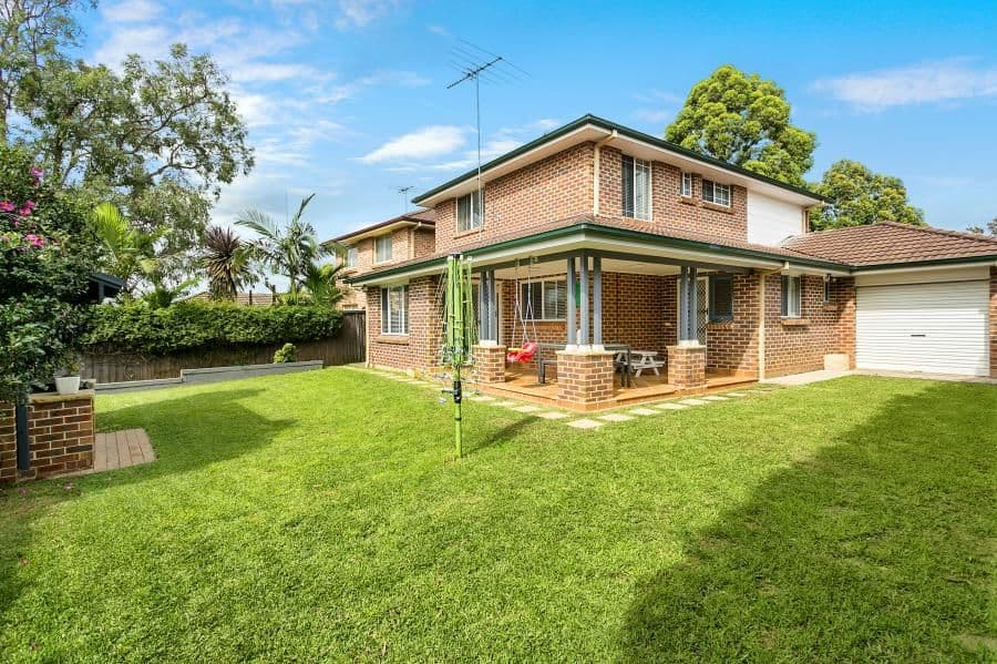 1 Treetops Road, CHERRYBROOK NSW 2126, Cherrybrook - Thumbnail 2
