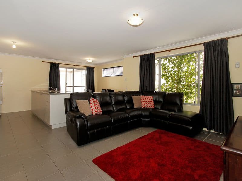 59 Warrilow Loop, CANNING VALE WA 6155, Canning Vale - Thumbnail 5