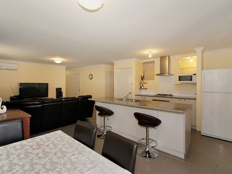 59 Warrilow Loop, CANNING VALE WA 6155, Canning Vale - Thumbnail 7