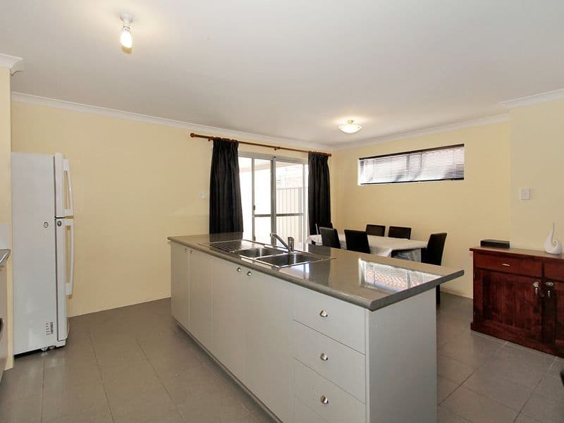 59 Warrilow Loop, CANNING VALE WA 6155, Canning Vale - Thumbnail 8