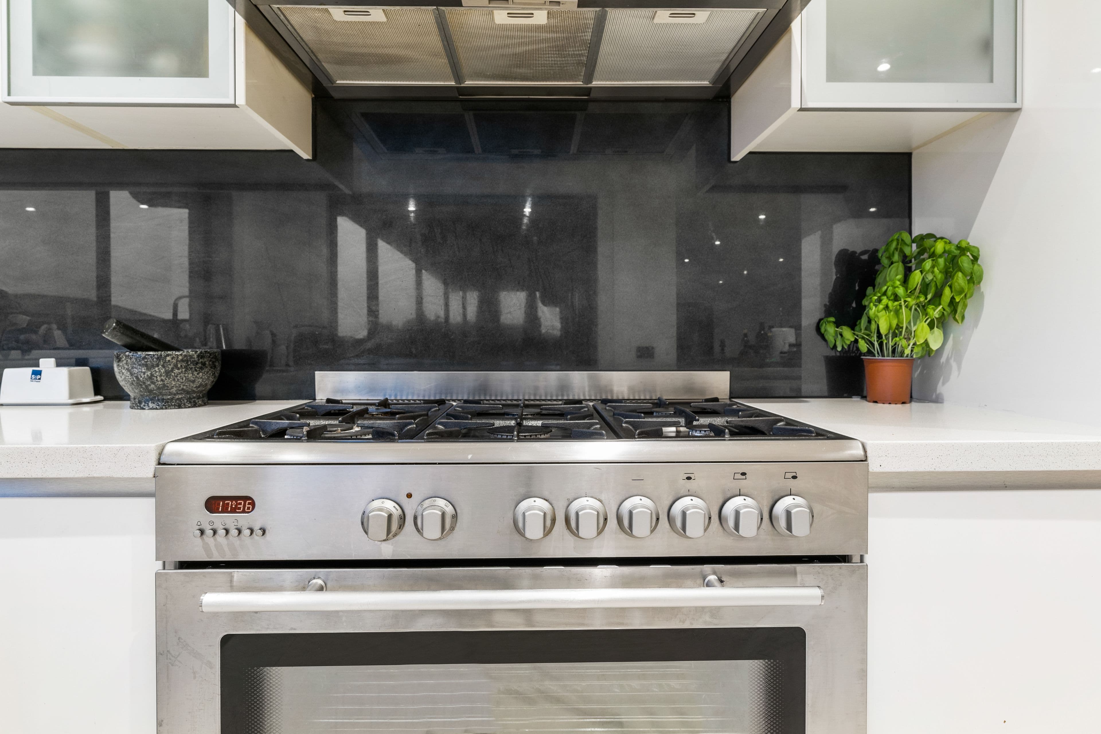 8 Border Close, Elderslie NSW 2570, Elderslie - Thumbnail 4