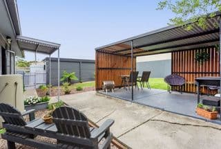 5 Alec Street, Pioneer Bay, Pioneer Bay - Image 1