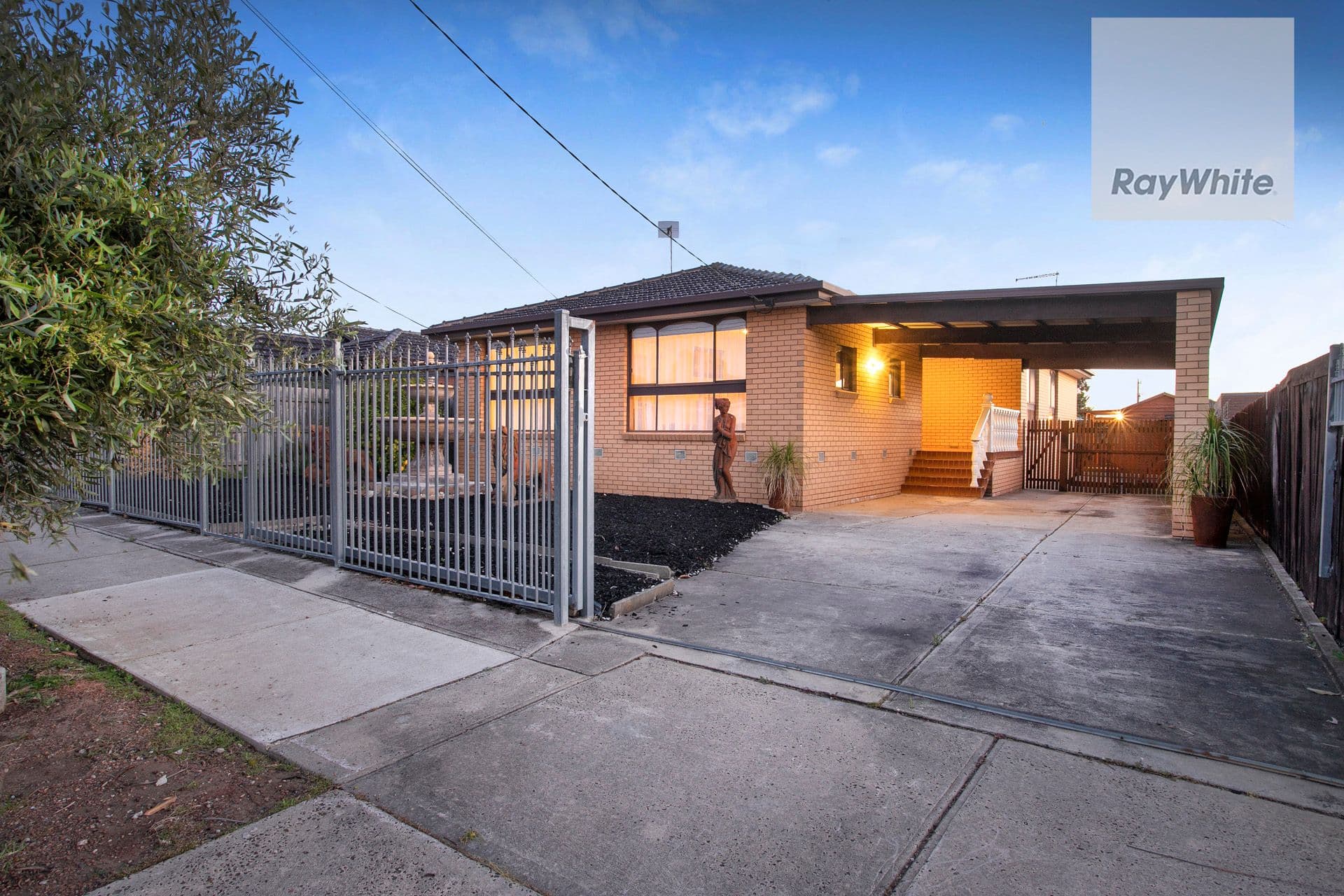 9 Phelan Court, Tullamarine VIC 3043, Tullamarine - Thumbnail 2
