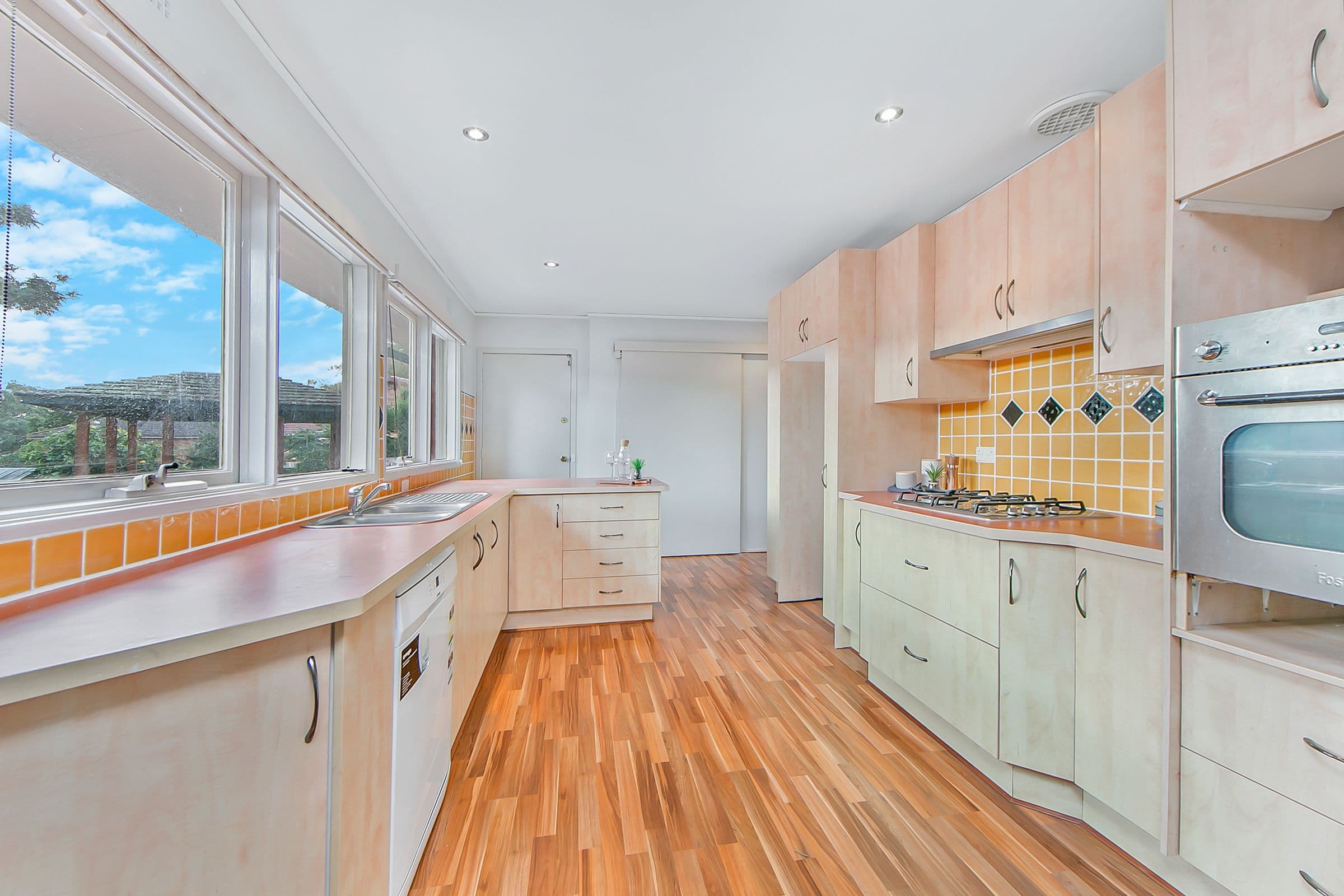 51 Arcadian Circuit, Carlingford - Thumbnail 3