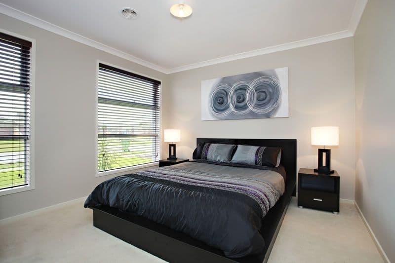 4 Armstrong Street, CRANBOURNE EAST VIC 3977, Cranbourne East - Thumbnail 4