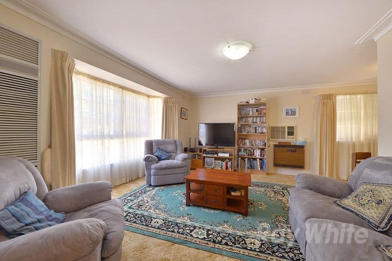 27A Lightwood Drive, FERNTREE GULLY VIC 3156, Ferntree Gully - Thumbnail 2