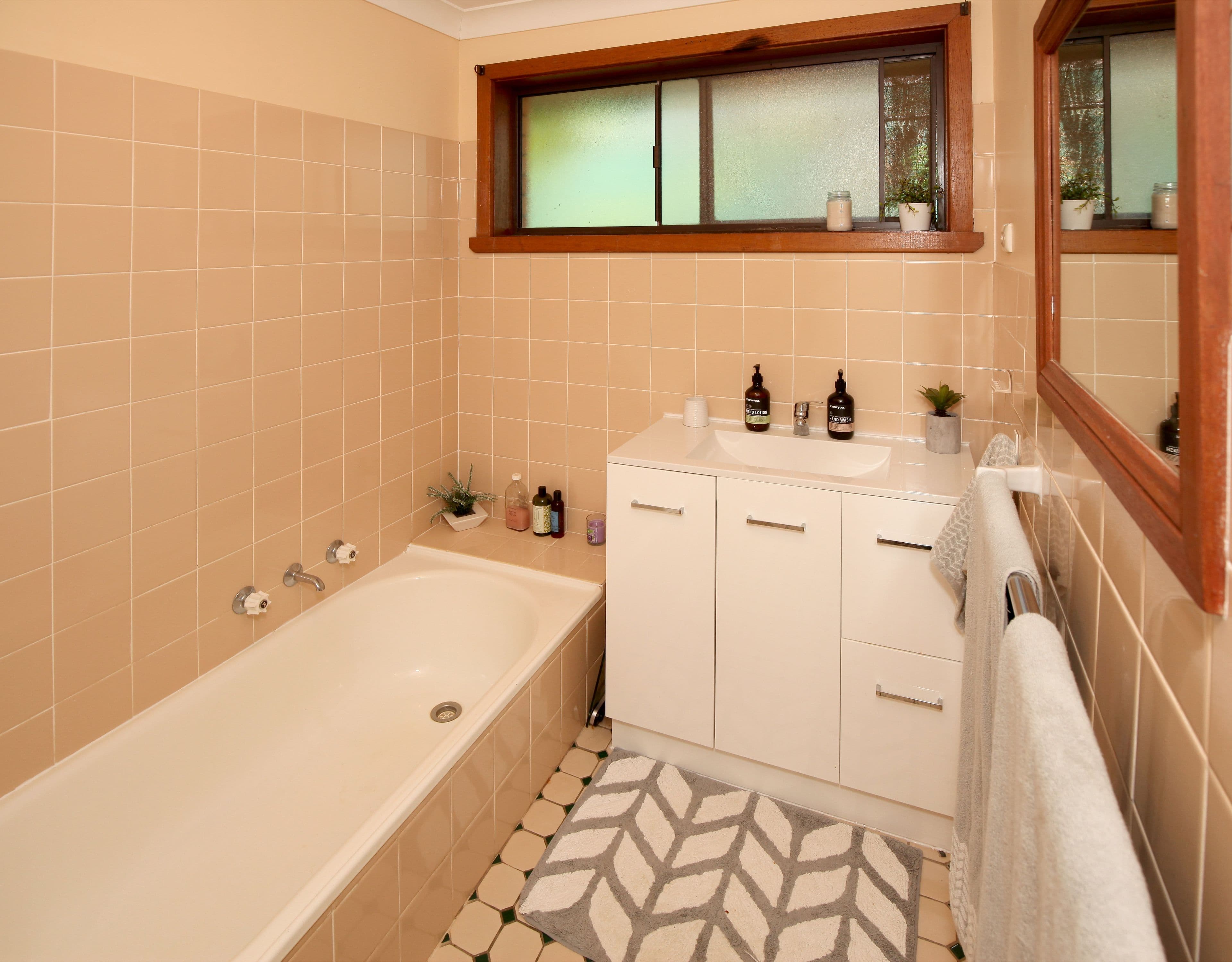 6 Bandera Avenue, Glenfield Park - Thumbnail 3