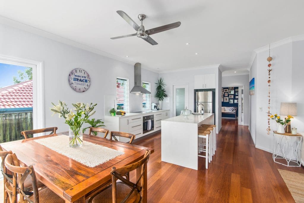 11 Banksiadale Court, Elanora QLD 4221, Elanora - Thumbnail 2