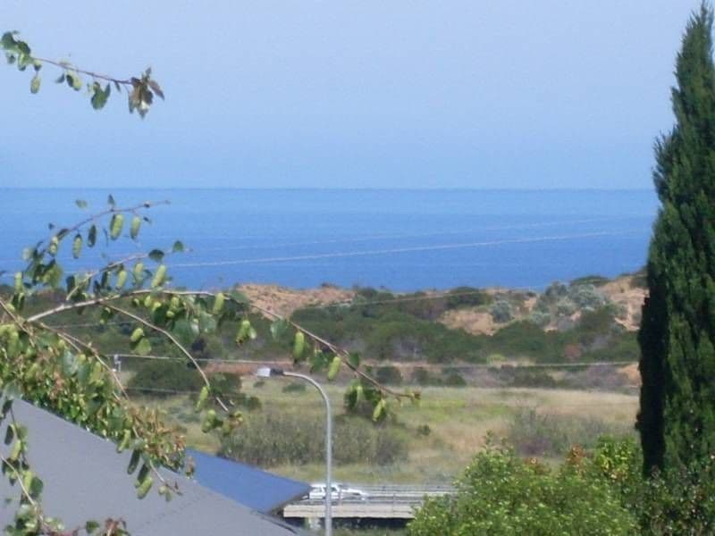 13 Harbour Drive, SEAFORD RISE SA 5169, Seaford Rise - Thumbnail 2