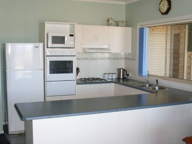 13 Harbour Drive, SEAFORD RISE SA 5169, Seaford Rise - Thumbnail 4
