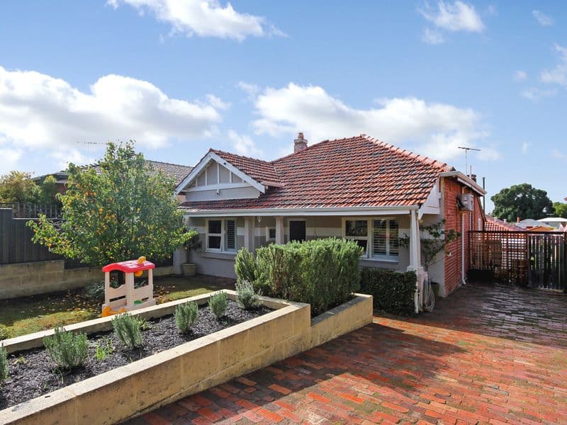 72 Swansea Street, EAST VICTORIA PARK WA 6101, East Victoria Park - Image 1