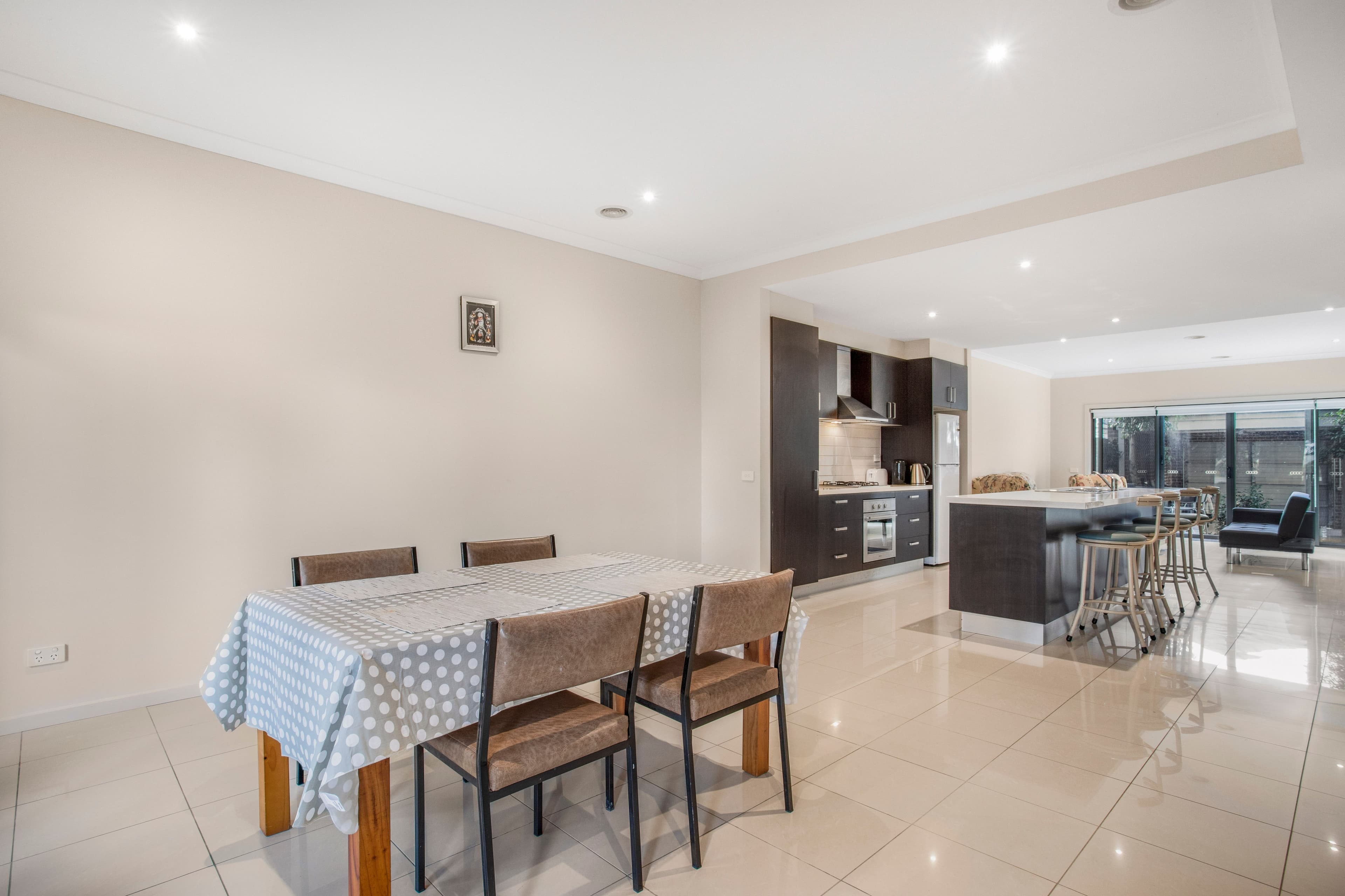 12 Dealbata Lane, Pakenham VIC 3810, Pakenham - Thumbnail 5
