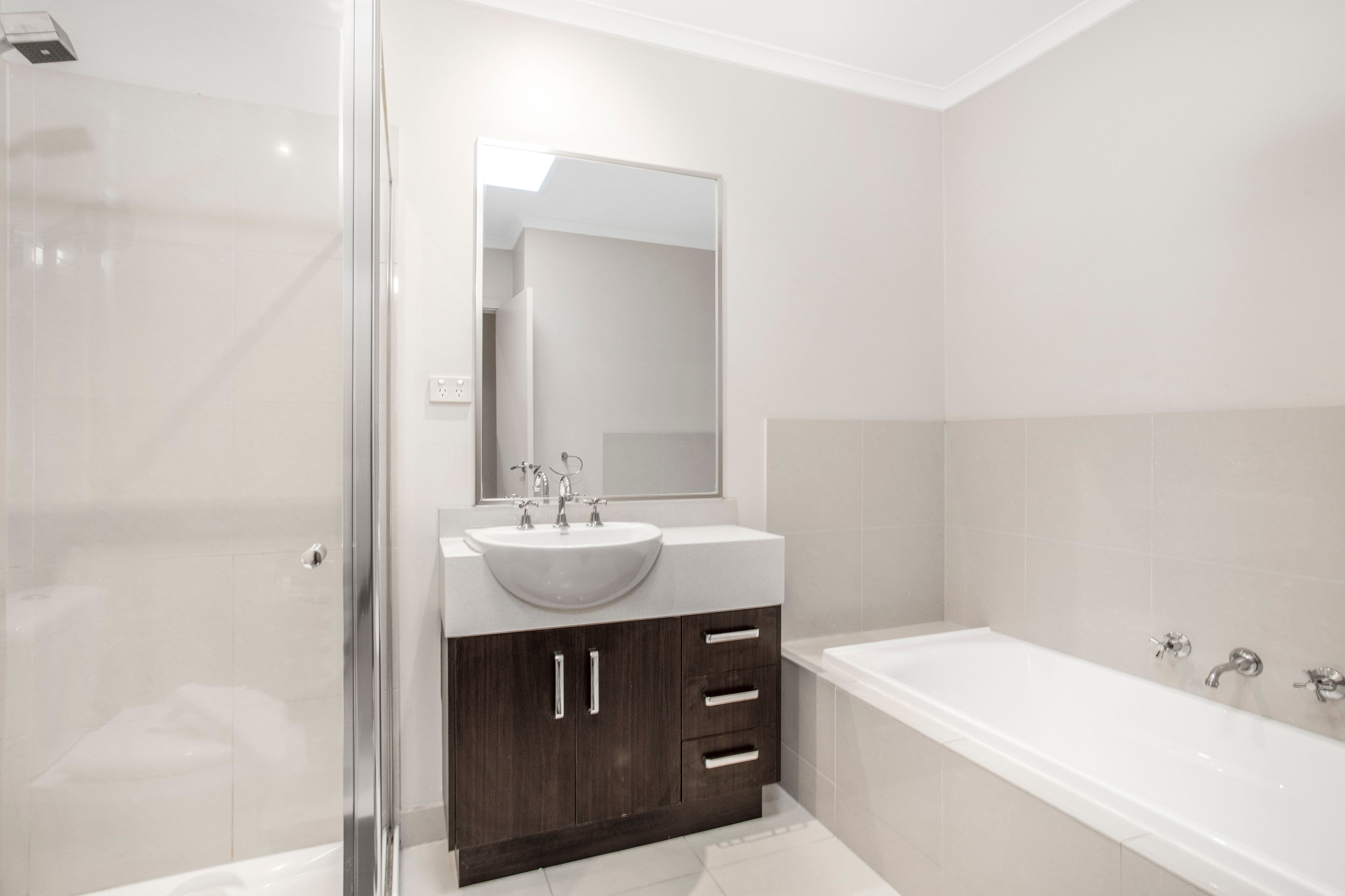 12 Dealbata Lane, Pakenham VIC 3810, Pakenham - Thumbnail 8