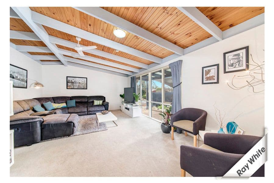 9 Beazley Crescent, Calwell ACT 2905, Calwell - Thumbnail 3