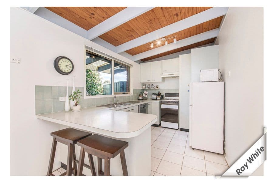 9 Beazley Crescent, Calwell ACT 2905, Calwell - Thumbnail 6
