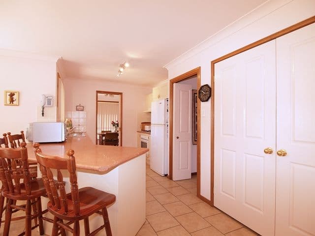 16 Bunya Place, NARELLAN VALE NSW 2567, Narellan Vale - Thumbnail 2