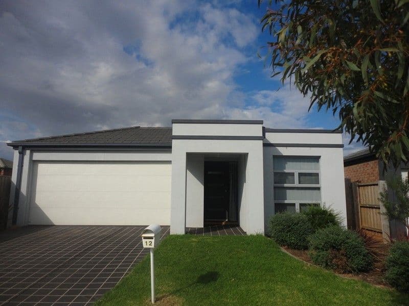 12 Gisselle Grove, TARNEIT VIC 3029, Tarneit - Thumbnail 2