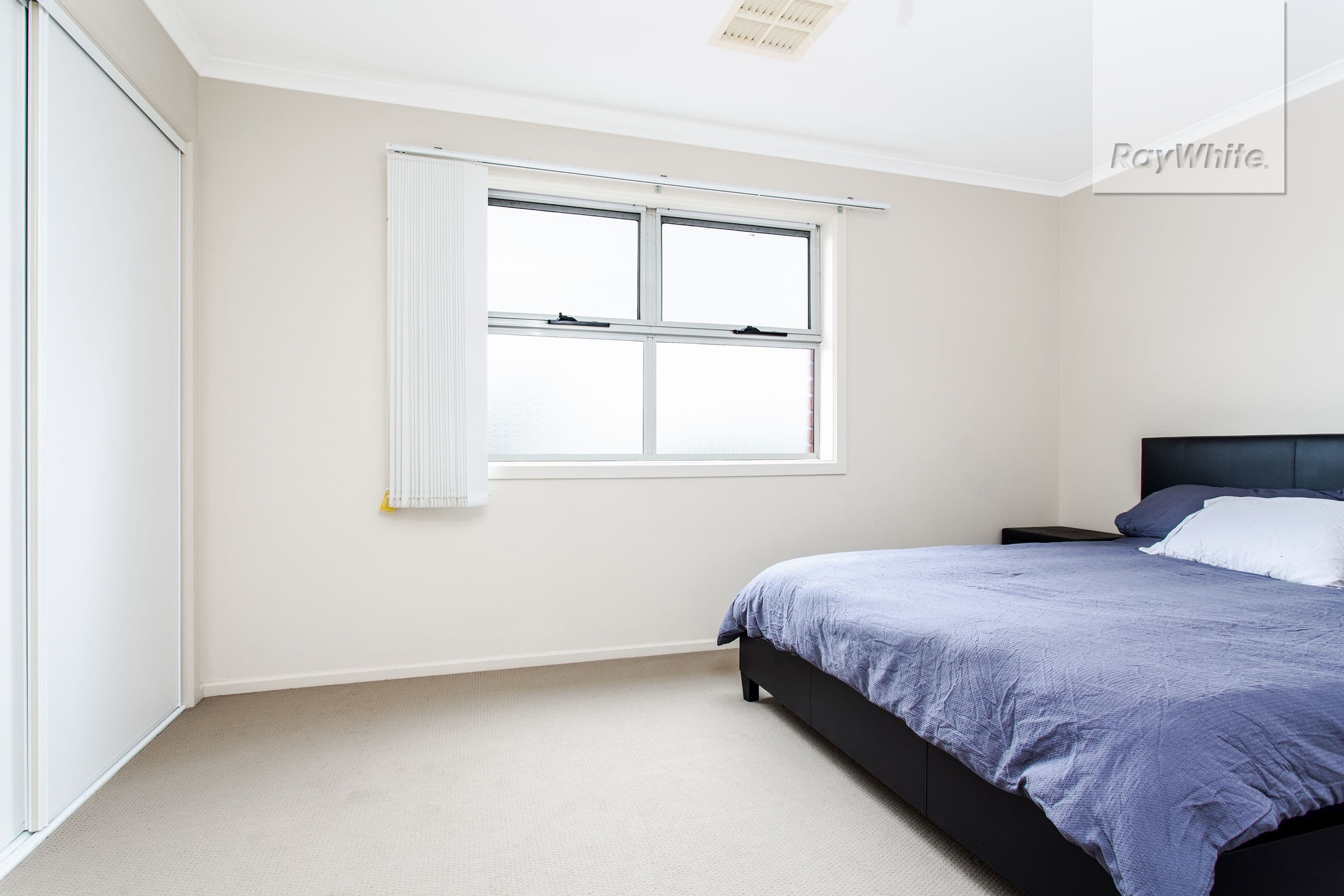 8 Churnside Street, Kingsville - Thumbnail 3