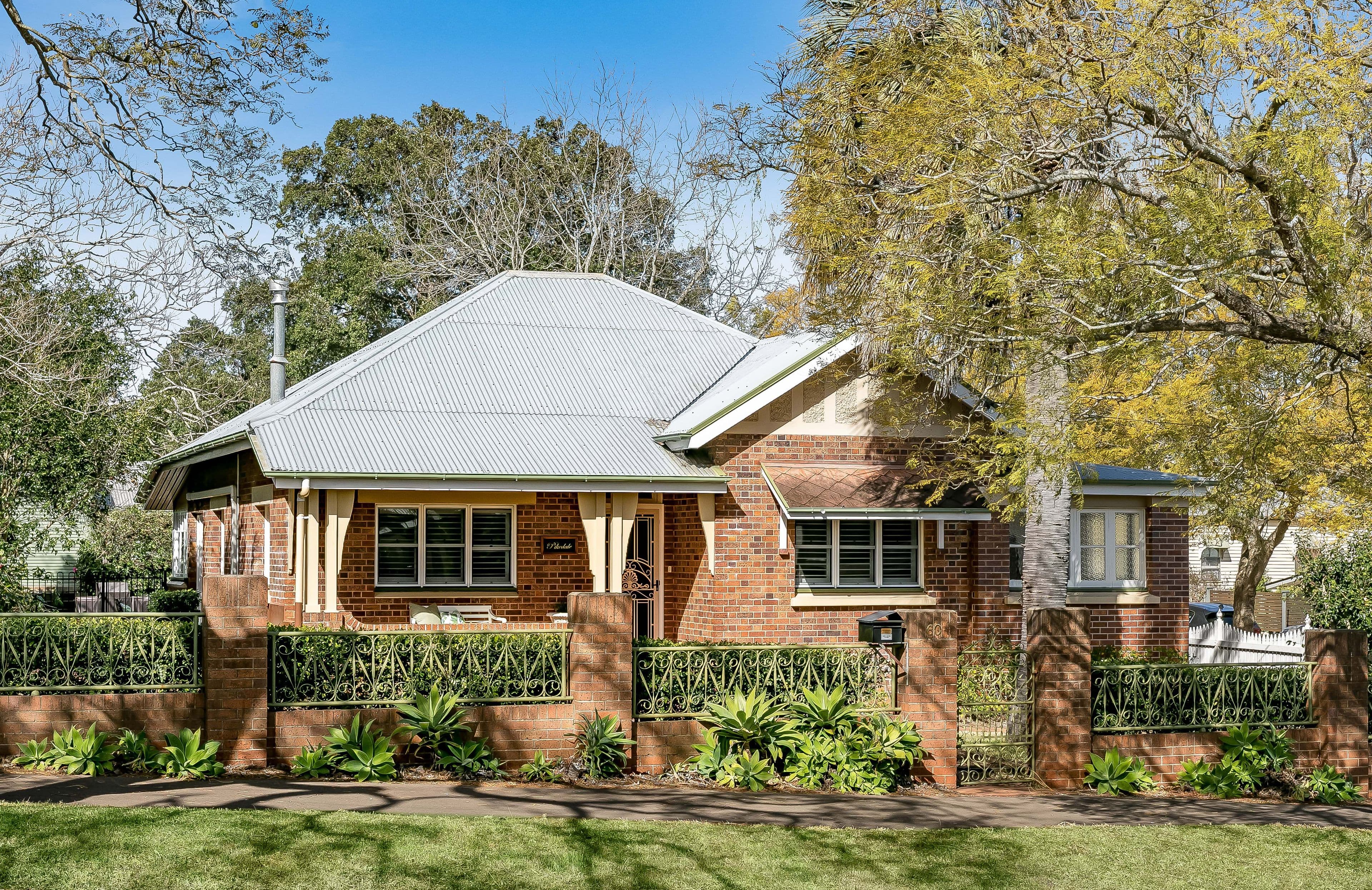 60 Mary Street, Mount Lofty QLD 4350, Mount Lofty - Image 1