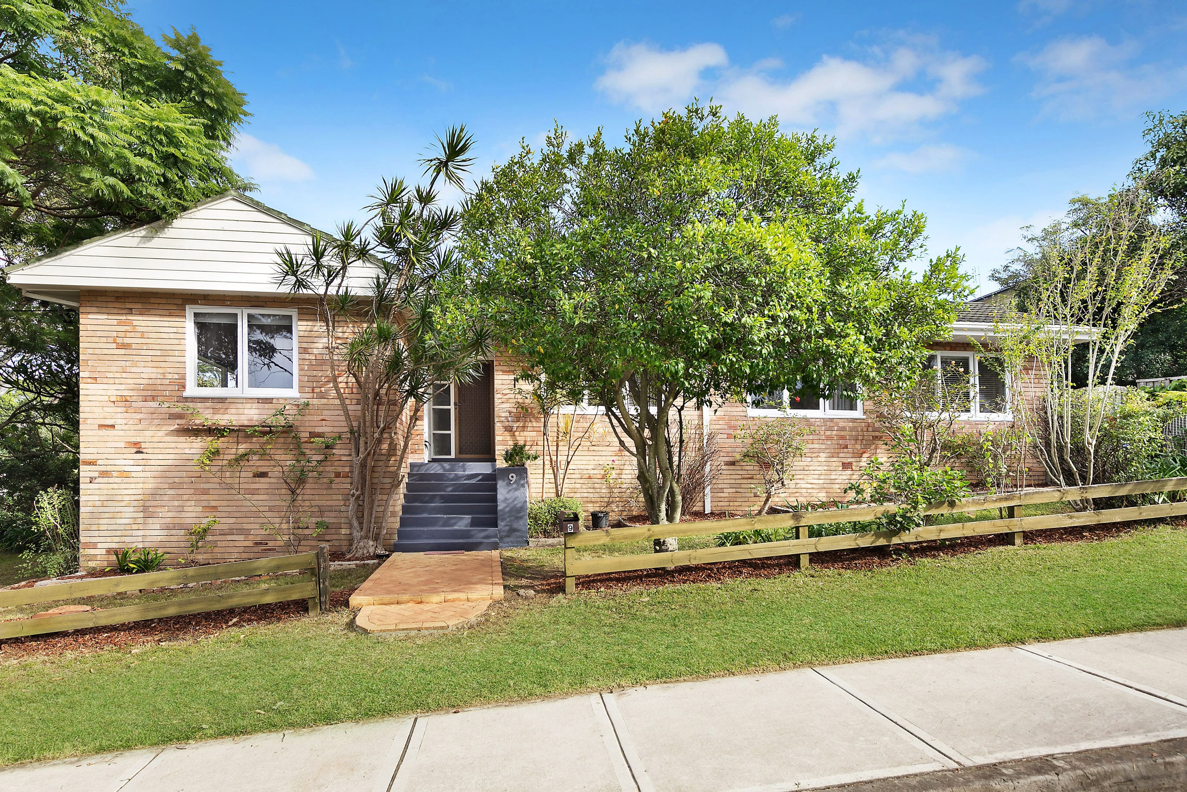 9 Waratah Street, Freshwater NSW 2096, Freshwater - Image 1