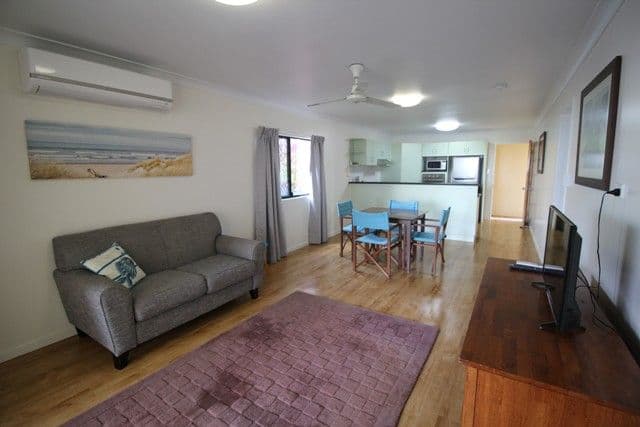 4 Allamanda Avenue, Forrest Beach QLD 4850, Forrest Beach - Thumbnail 4