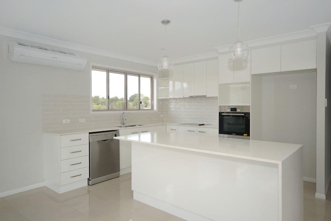 55 Federation Drive, HIGHFIELDS QLD 4352, Highfields - Thumbnail 4