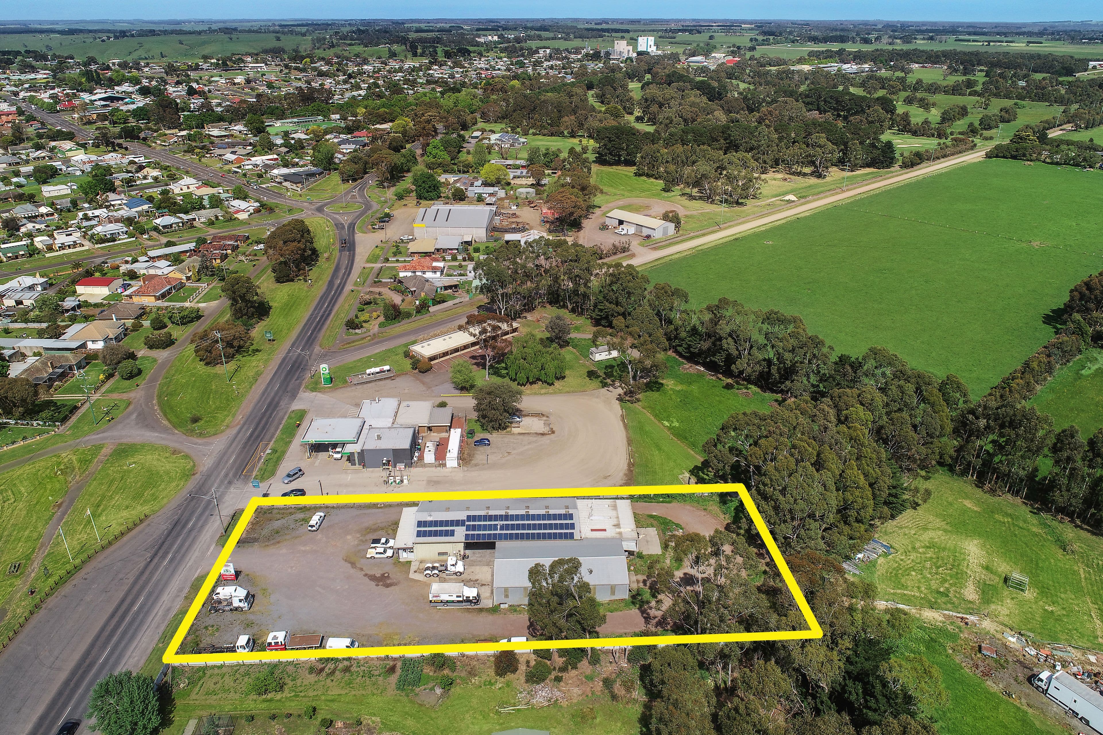 1232 Camperdown-Cobden Road, Cobden VIC 3266, Cobden - Thumbnail 2