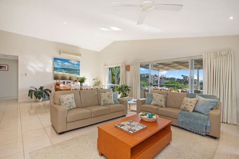55 Shamrock Avenue, BANORA POINT NSW 2486, Banora Point - Thumbnail 3