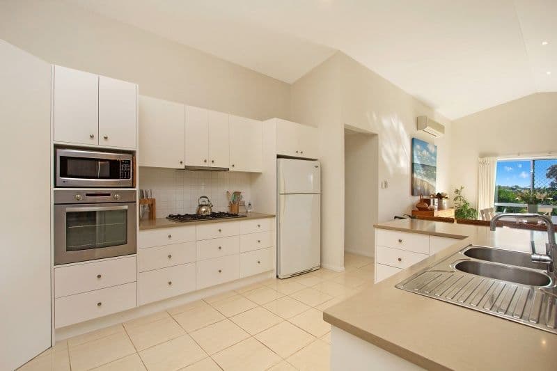 55 Shamrock Avenue, BANORA POINT NSW 2486, Banora Point - Thumbnail 4