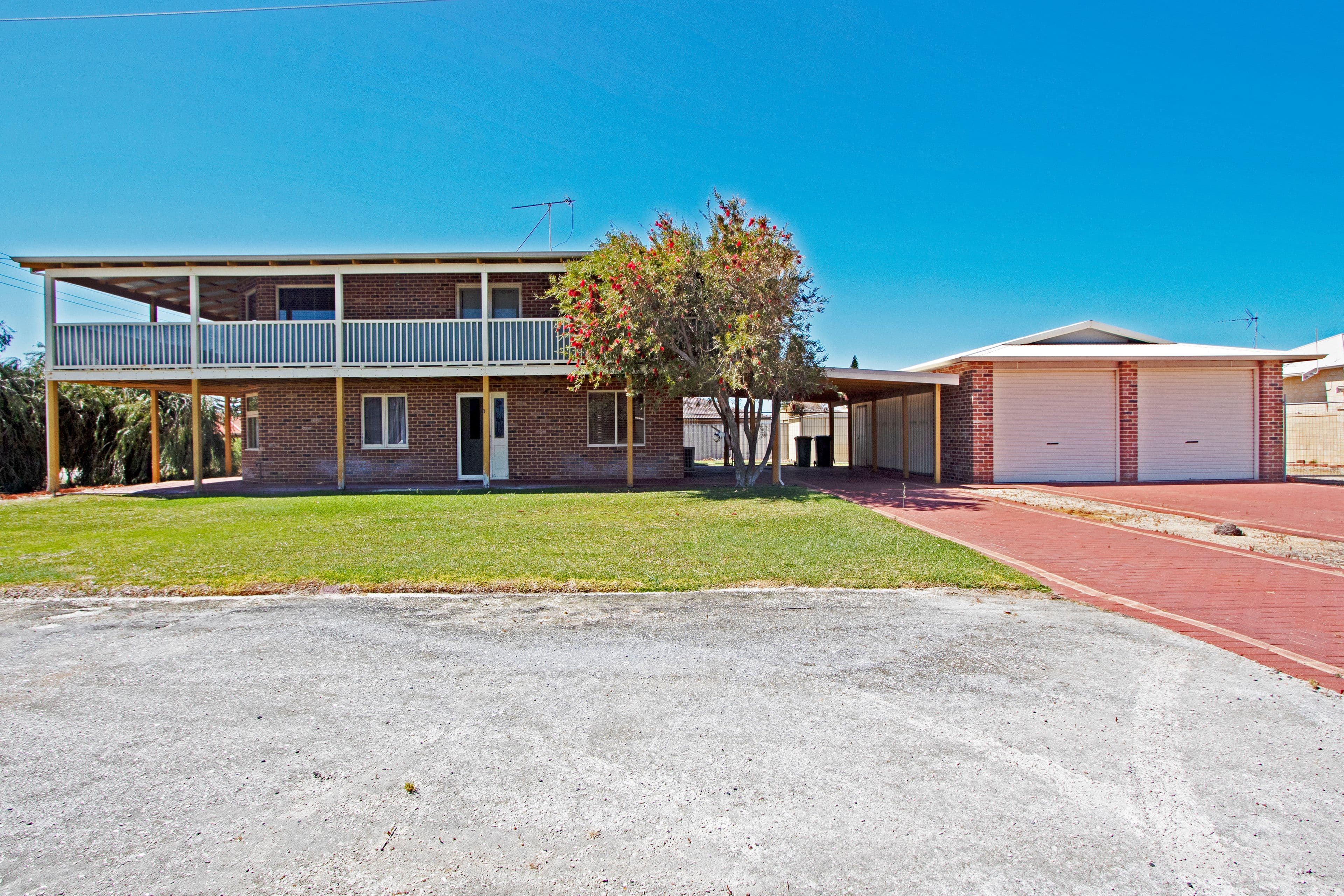 17 Coubrough Place, Jurien Bay WA 6516, Jurien Bay - Image 1