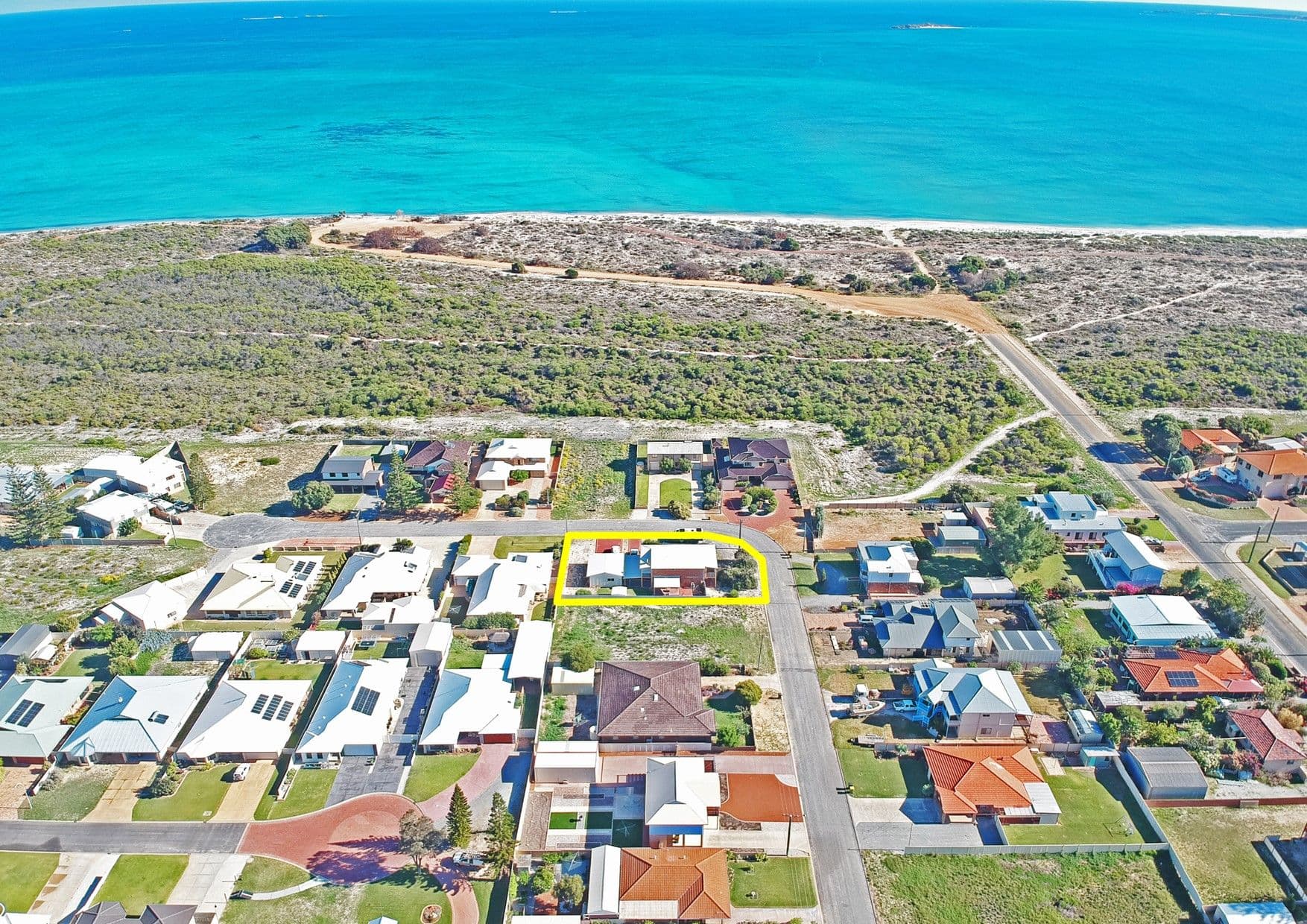 17 Coubrough Place, Jurien Bay WA 6516, Jurien Bay - Thumbnail 2
