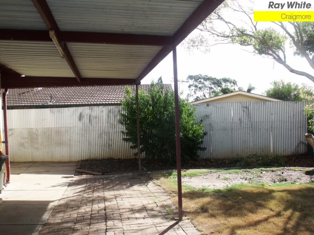 17 Currawong Crescent, CRAIGMORE SA 5114, Craigmore - Thumbnail 8
