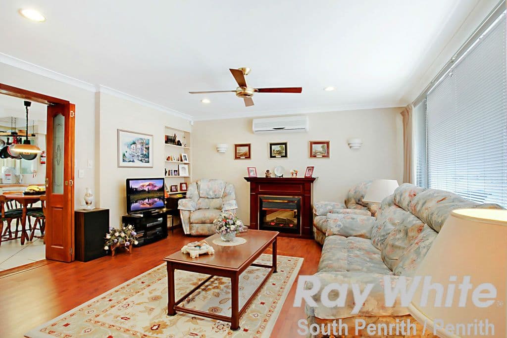 4 Hillview Avenue, SOUTH PENRITH NSW 2750, South Penrith - Thumbnail 2