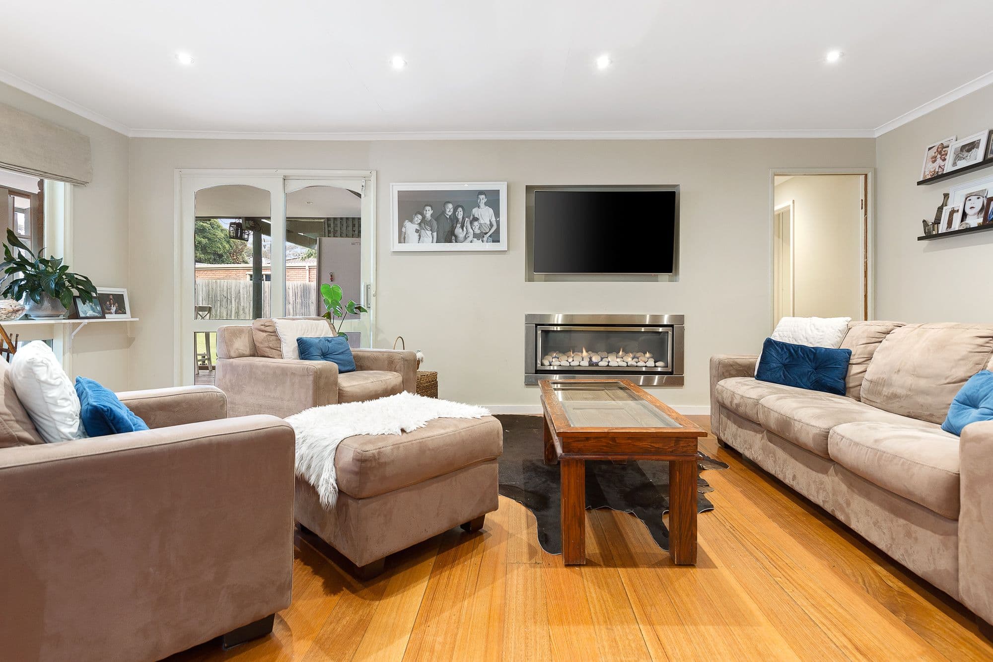 11 Penrith Court, Berwick VIC 3806, Berwick - Thumbnail 2