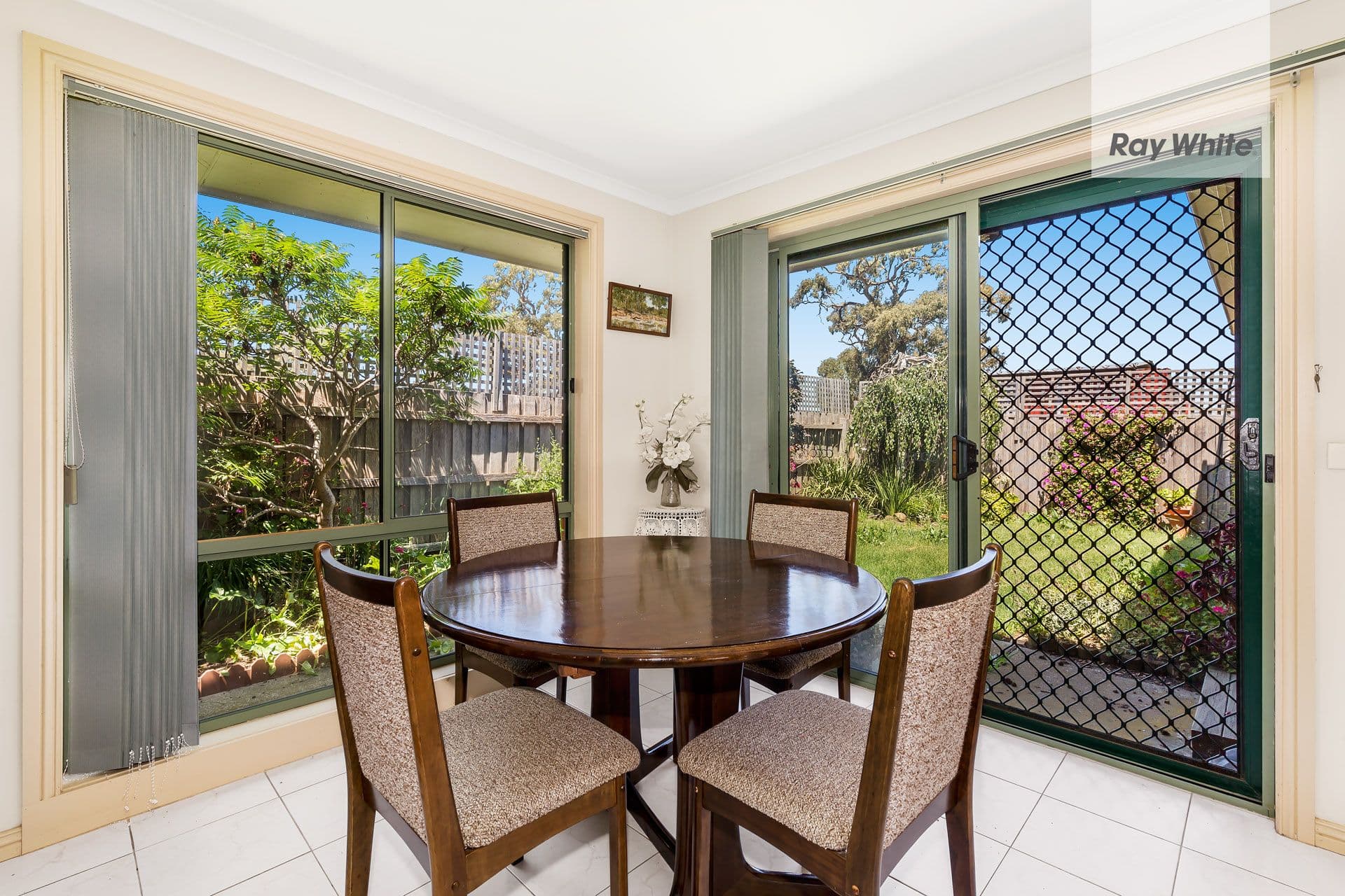 42 Carbon Crescent, Mill Park VIC 3082, Mill Park - Thumbnail 2