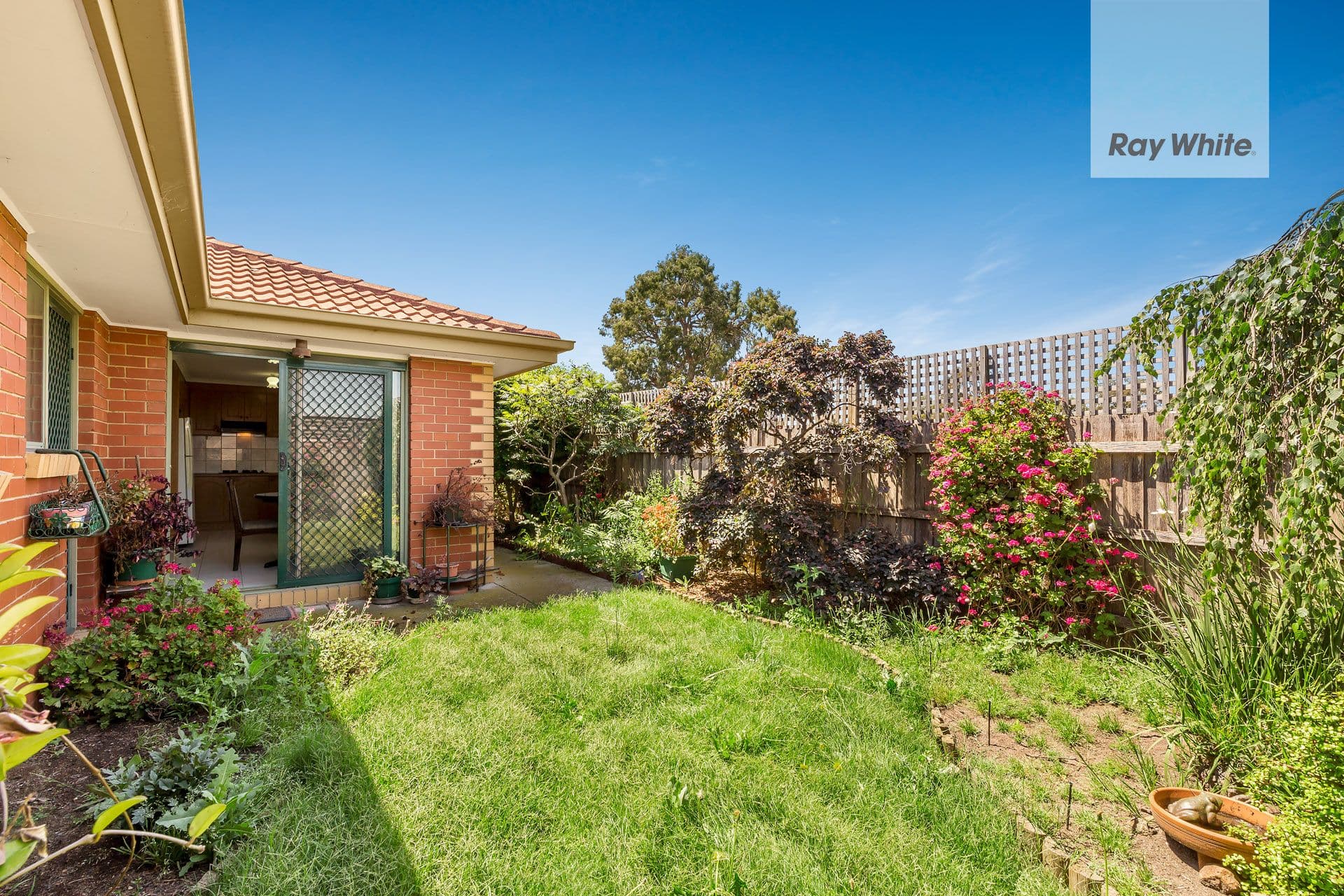 42 Carbon Crescent, Mill Park VIC 3082, Mill Park - Thumbnail 6