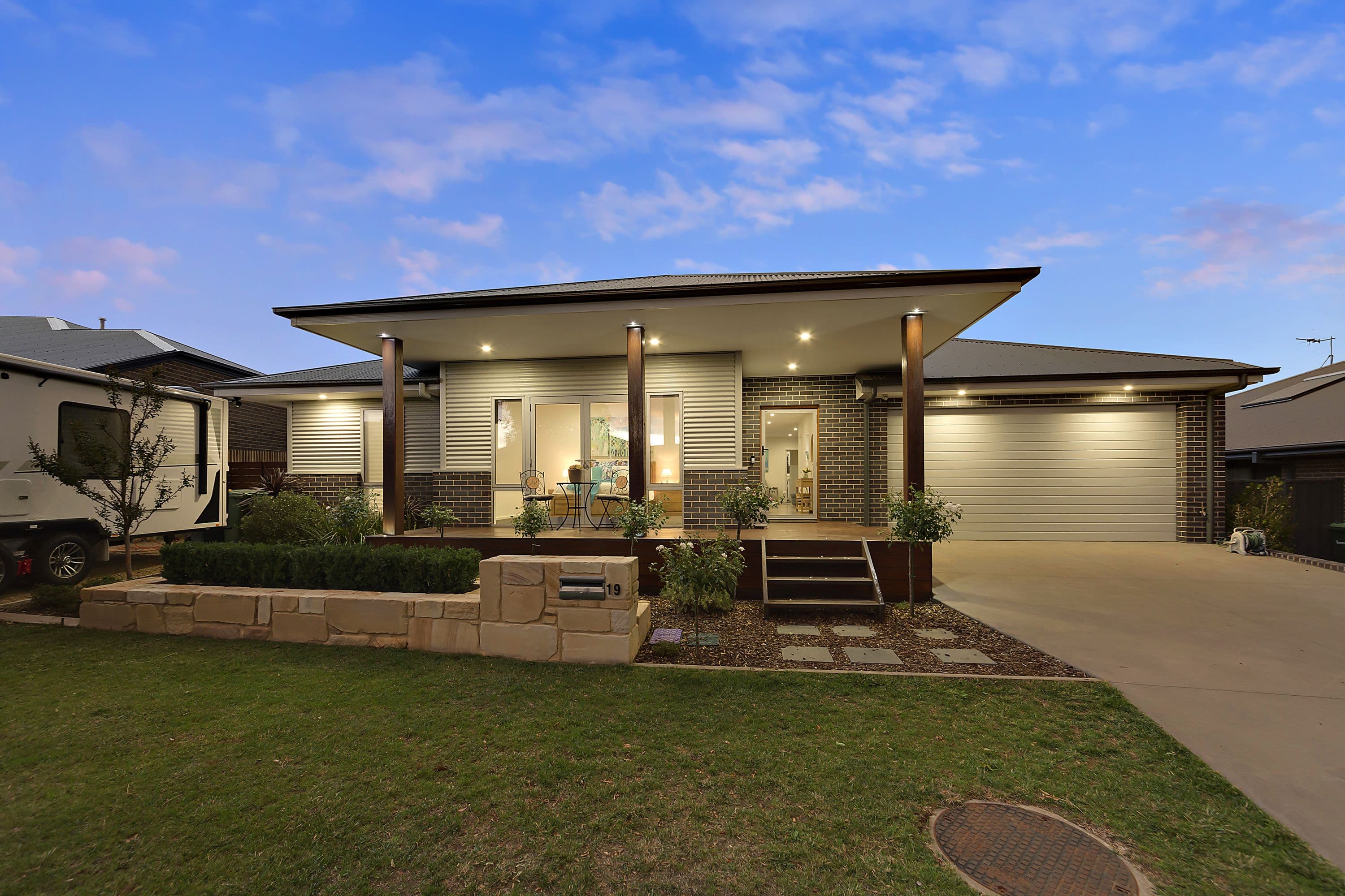 19 Bailey Crescent, Googong NSW 2620, Googong - Image 1
