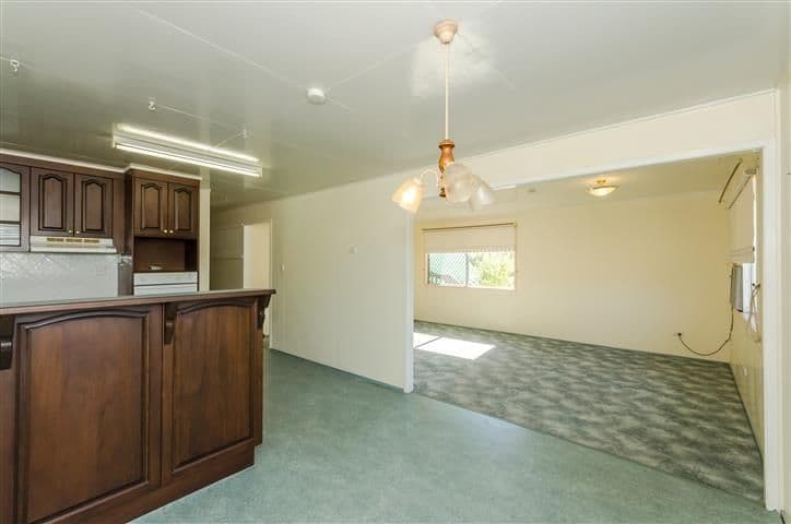 8 Aspland Street, Clinton QLD 4680, Clinton - Thumbnail 3